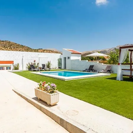 Villa El Llano Del Torcal - La Higuera By Ruralidays