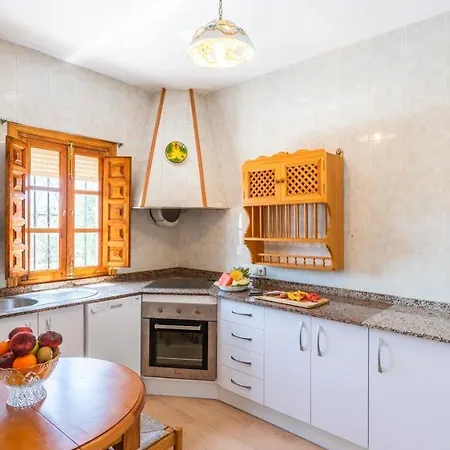 Villa El Llano Del Torcal - La Higuera By Ruralidays